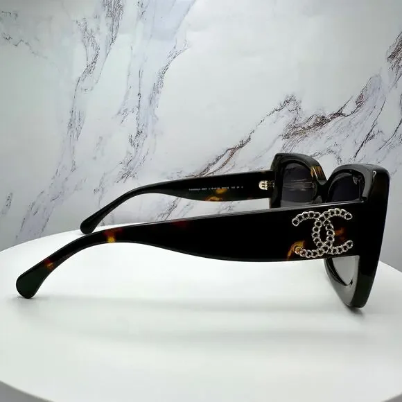 New CHANEL Sunglasses - Picture 6 of 16